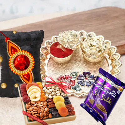 Floral sweet hamper